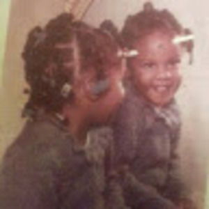 Meet your Posher, Tia